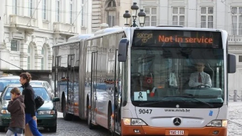 Безплатен градски транспорт в Брюксел за хора под 25 и над 65 г.