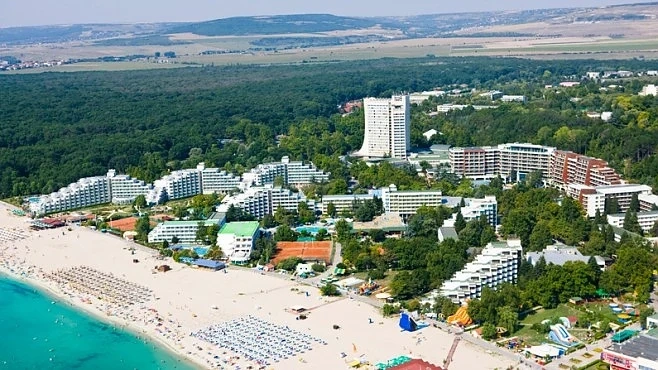 Служители на Албена ще работят в немски хотели през зимата