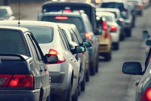 200 евро глоба за спиране на бус лента в Гърция 