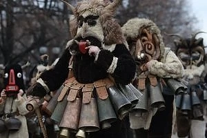 Отменят фестивала „Сурва”! Пернишки села се готвят за кукерския фестивал