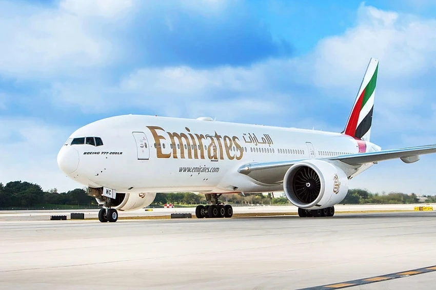 Emirates набира кабинен състав в България
