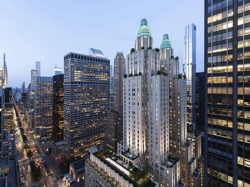 Известният хотел Waldorf Astoria в Манхатън продава апартаменти (снимки)