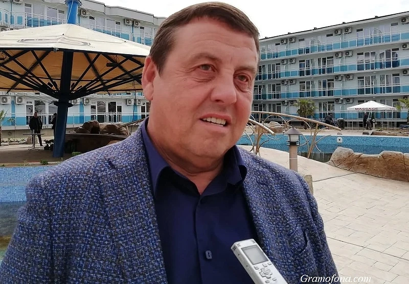 Хотелиери: Най-добрият сезон от 20 години по морето е на път да пропадне