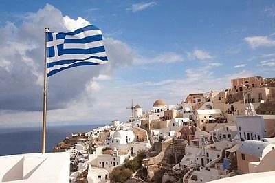 Българи и Румънци масово вече правят резервации в Гърция