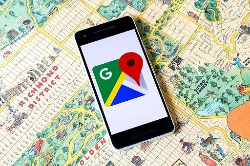 Google Maps ще предупреждава за ограниченията за пътуване свързани с COVID-19