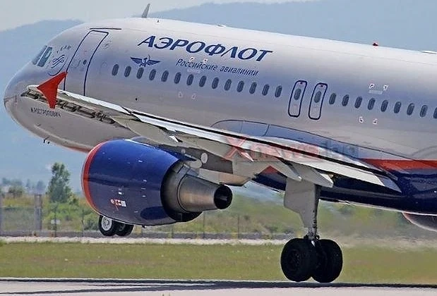 Русия подновява межународните полети до три страни