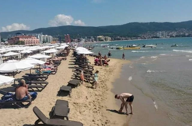 Слънчев бряг пълен с български туристи 