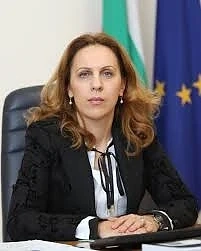Марияна Николова: С пилотна схема ще подпомагаме малкия бизнес в туризма