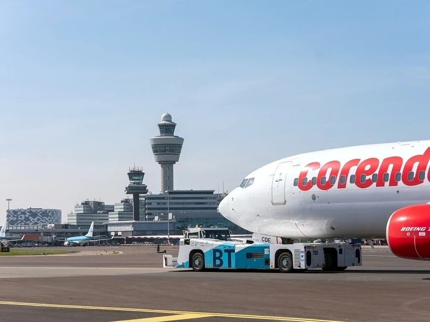 Турската авиокомпания Corendon Airlines прави полетите на TEZ TOUR до Анталия