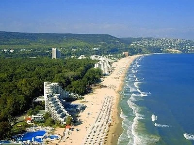Запазват 22 000 работни места в сферата на транспорта и туризма чрез новата процедура за компенсации