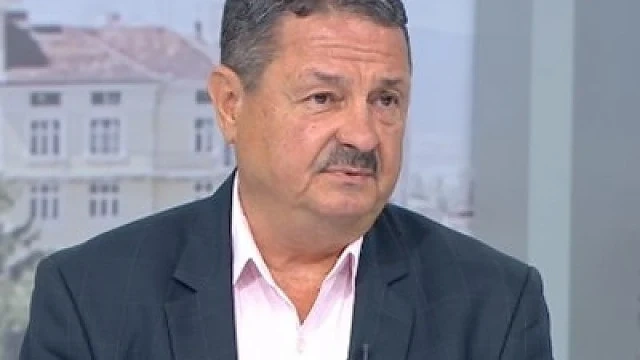 Проф. Рачев: Сезонът по Черноморието е пълен провал