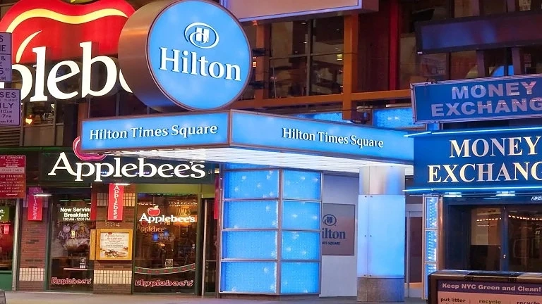 Hilton Times Square в Ню Йорк затваря врати за неопределено време