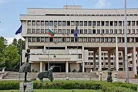 Израел се затваря отново под карантина