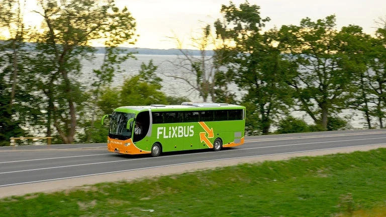 FlixBus започва сътрудничеството с българската автобусна компания \"Карат-С\"