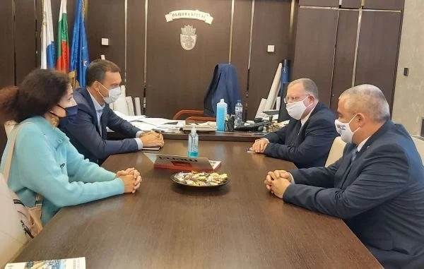 Първите израелски туристи пристигат по Южното Черноморие през април