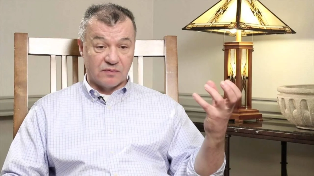 Проф. Макс Старков от Университета на Ню Йорк: COVID-19 заби пироните в ковчега на чартърите