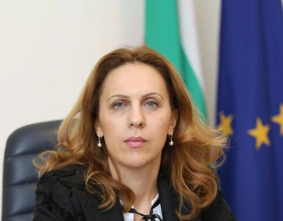 Марияна Николова: България трябва да остане отворена за туристите