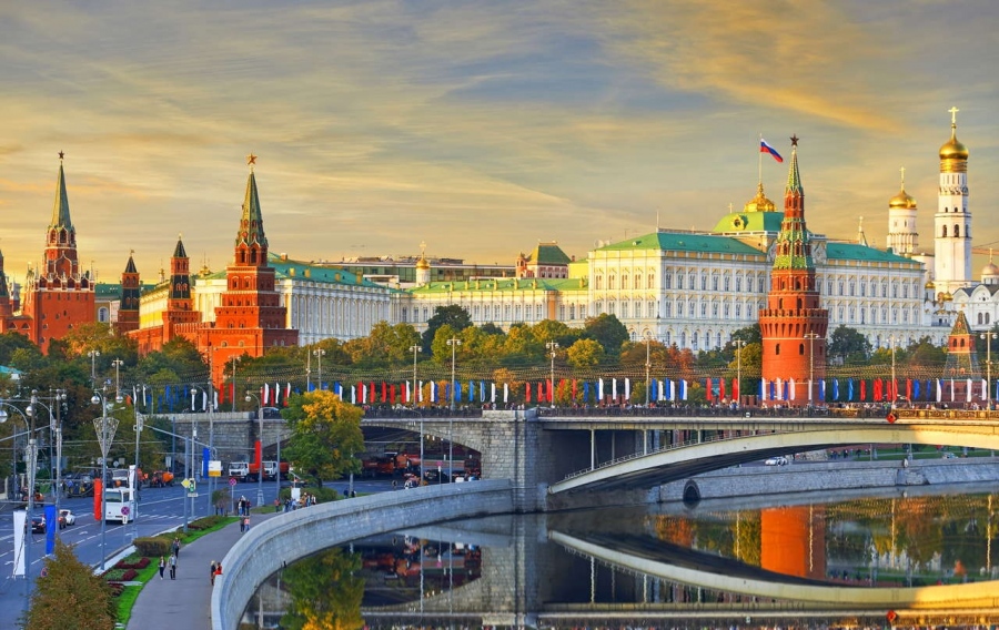 Опознай Русия - Санкт Петербург и Москва с полет от София - Програма