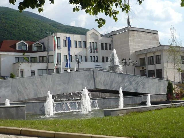 Токов удар остави на студено курорта Сапарева баня