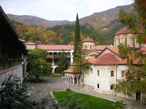  Бачковският манастир с пари от държавата за реставрация