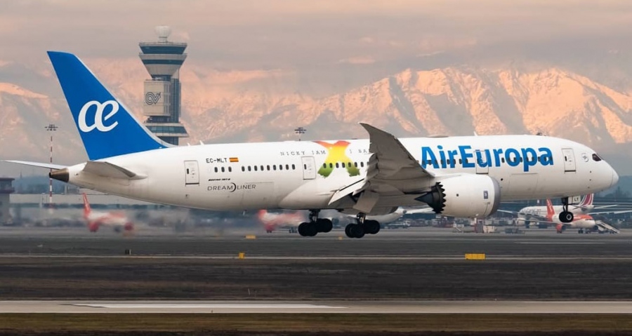 IAG купува испанската Air Europa на половин цена