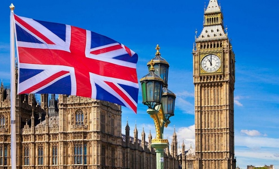 Великобритания може да забрани всички почивки до края на 2021 г.