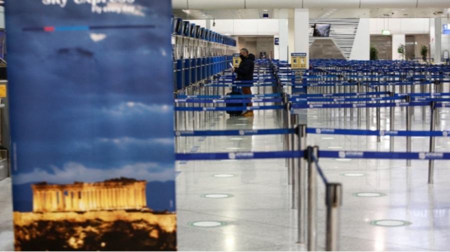 Ограниченията за пристигащите в Гърция с полети от чужбина се удължават до 8 март