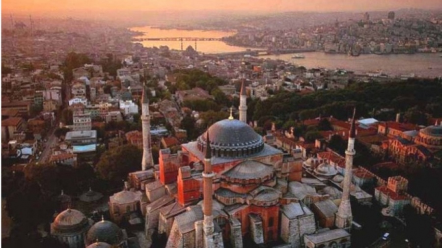 Британците активно резервират почивки в Турция