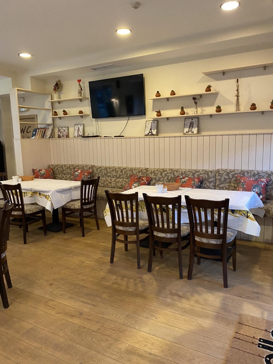 Отвориха първия босненски ресторант в София