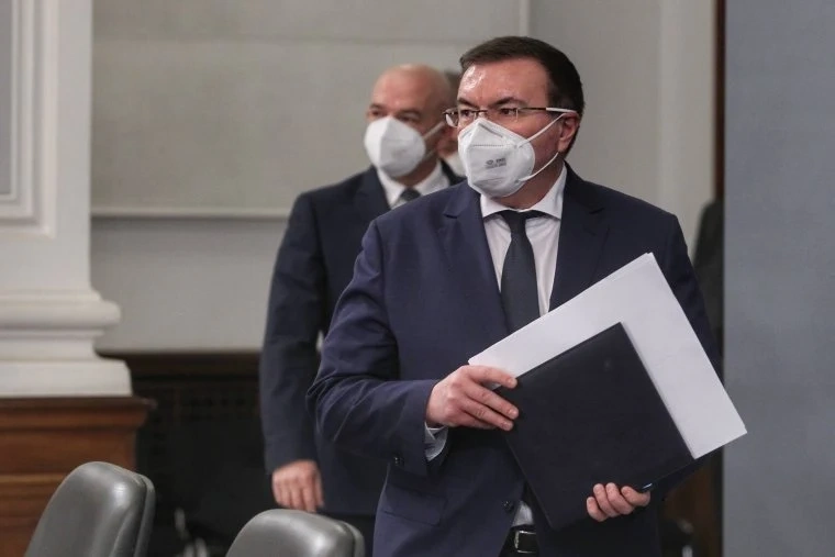Министър Ангелов издаде заповедта за мерките от 22 март