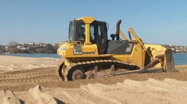 Новата власт да бутне бетона на мутрите по морето