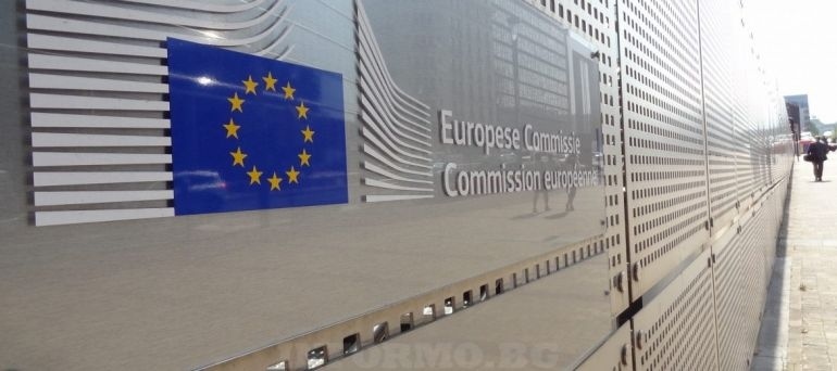 Еврокомисията настоява да се ограничат пътуванията от Индия