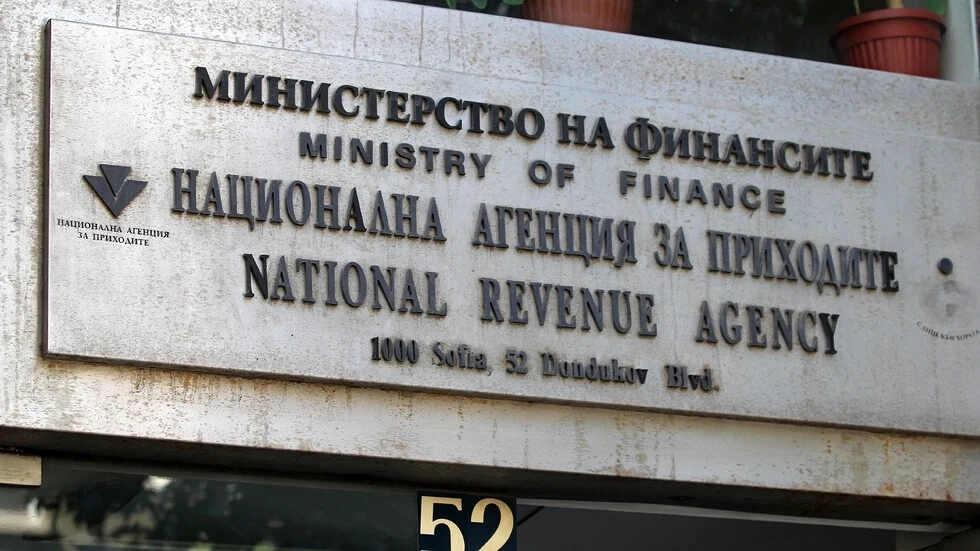 Правителството не спирало парите за бизнеса