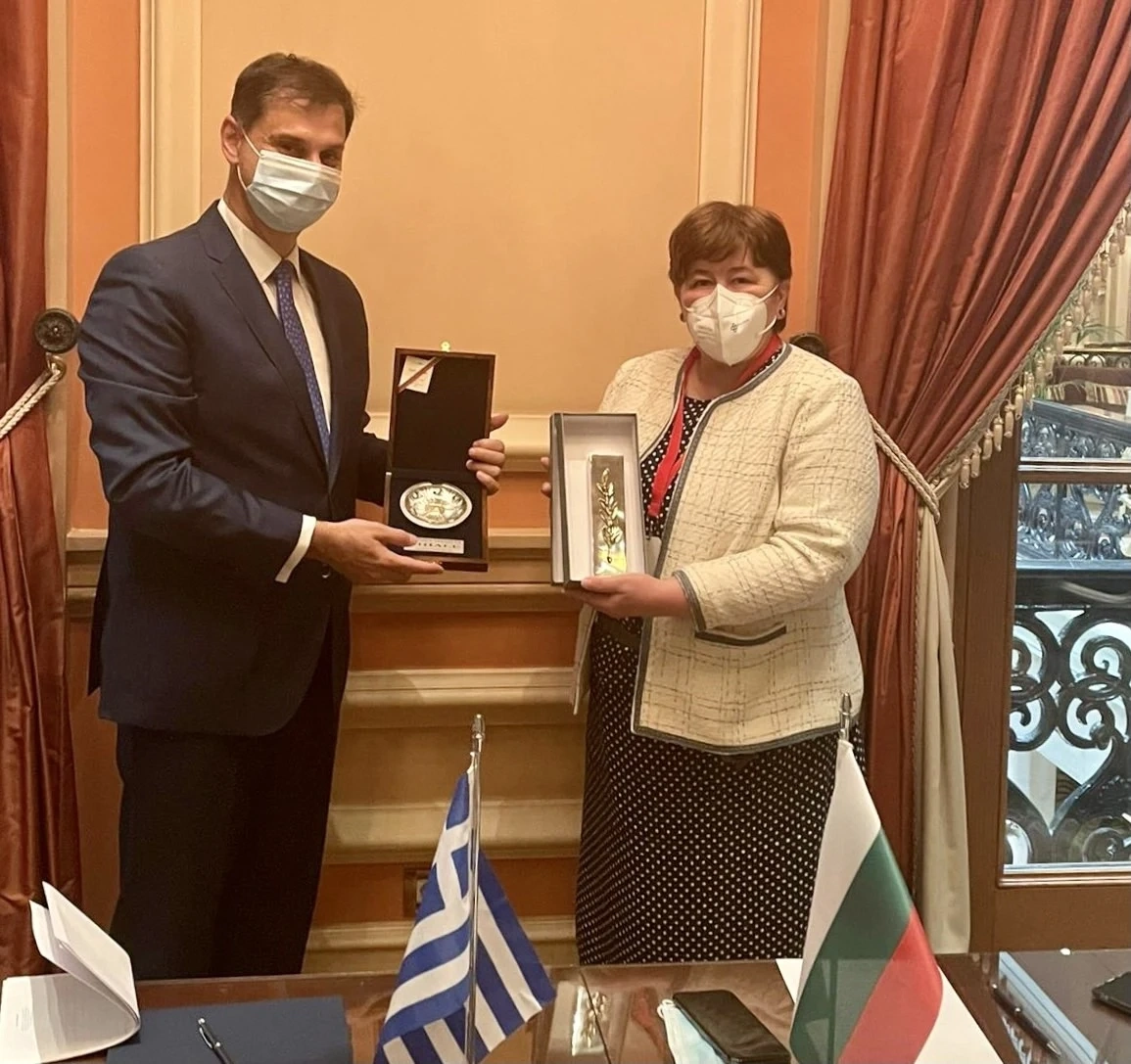 Балтова ще кани гръцки медии на обиколки по курортите ни