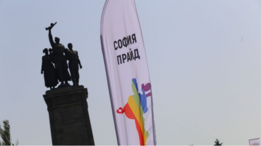 Две шествия в София - прайд и шествие за защита на традиционното семейство