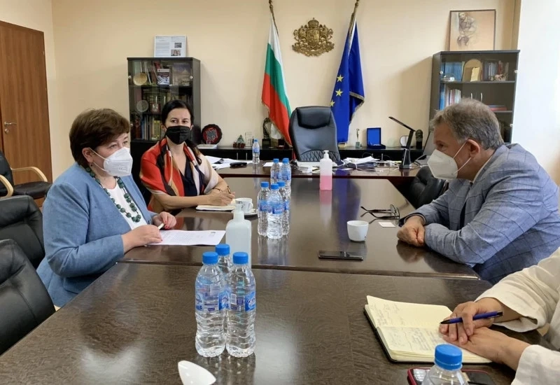 Балтова и Кацаров подкрепят развитието на здравния туризъм