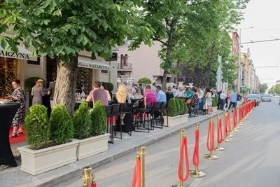 Катаржина Естейт даде начало на летния сезон със селекция от вина и градинско парти