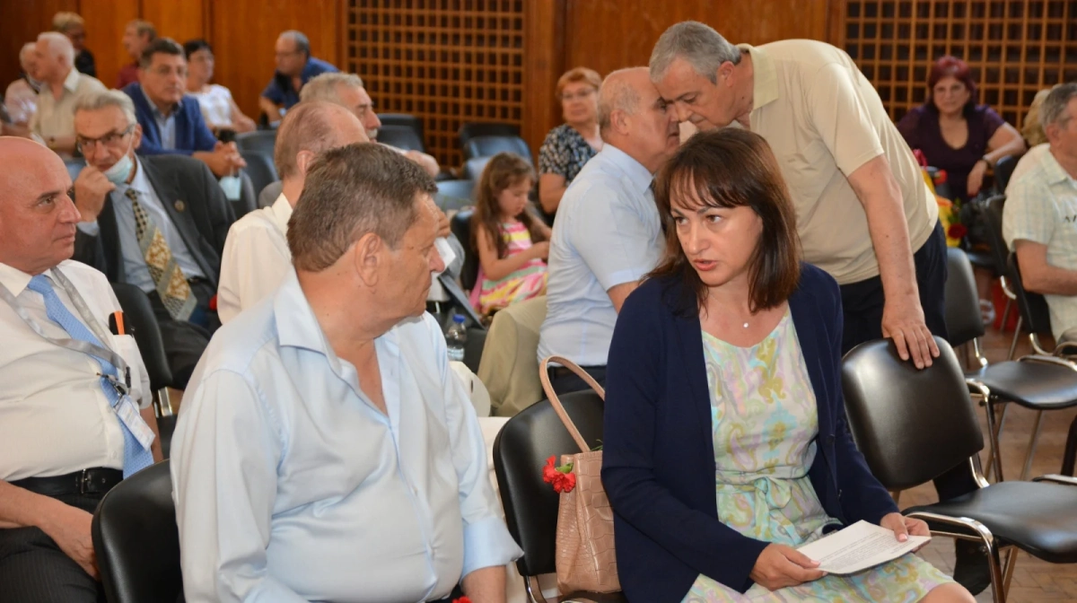 Пет малки летища у нас ще се превърнат в международни 