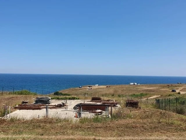 Велека е тотално съсипана