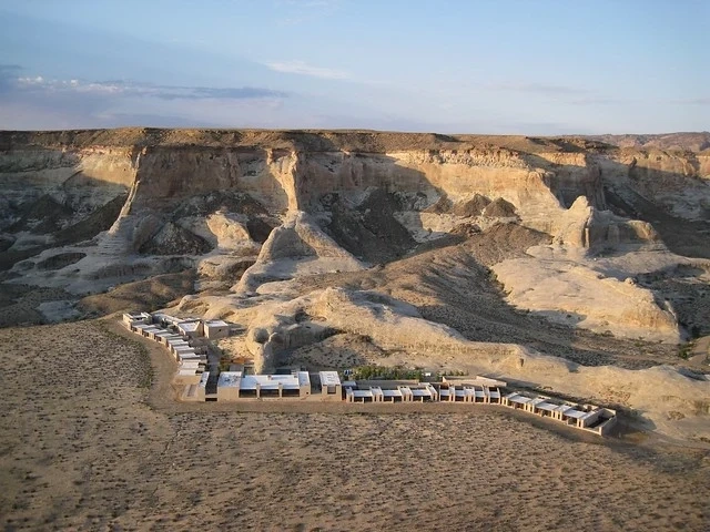 Амангири е красив луксозен курорт в пустинята на Юта в САЩ
