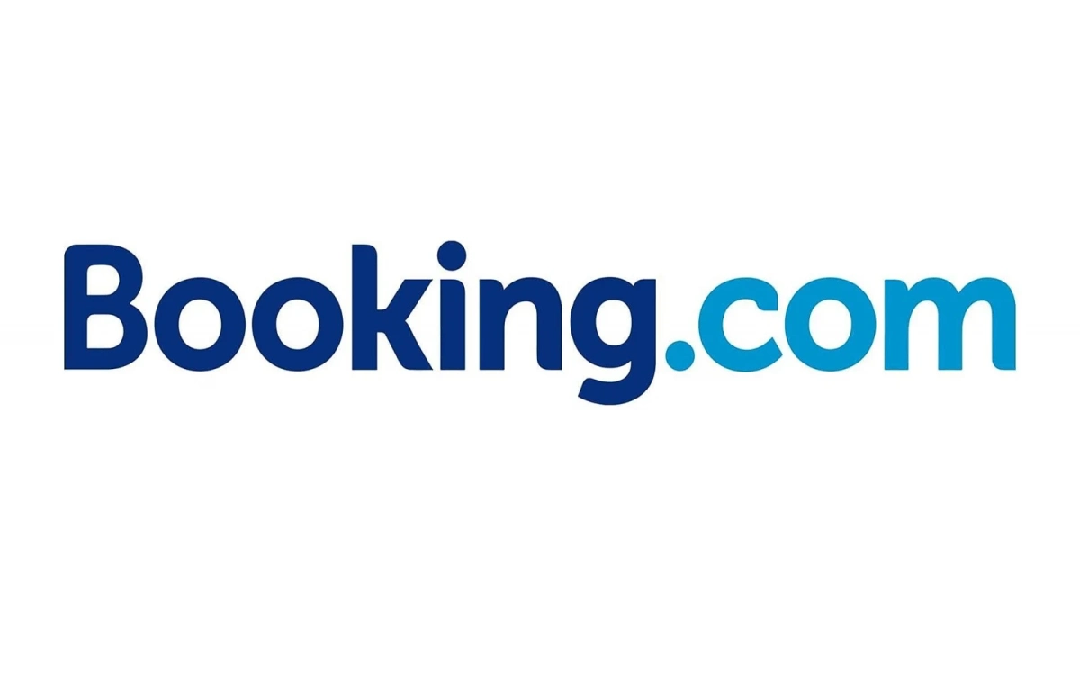 Възраждането на туризма утрои приходите на Booking.com