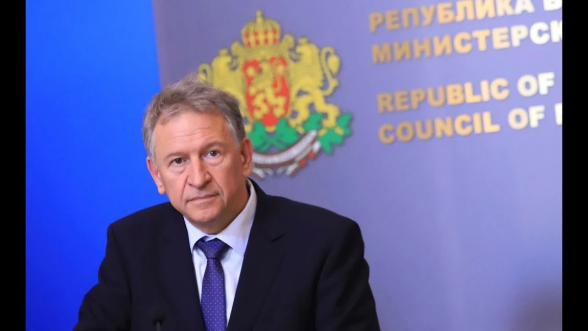 Стойчо Кацаров: Искаме с въвеждането на мерки да тръгне и подпомагането на бизнеса