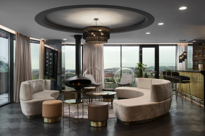 Хотел Hyatt Regency Sofia отбеляза 1 година 