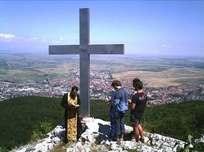 Кръстова гора посреща хиляди туристи