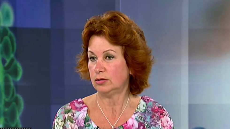 Проф. Ива Христова: Зеленият сертификат е по-добре от локдаун