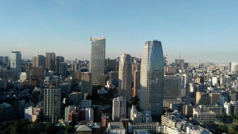 Япония държи туризма замразен