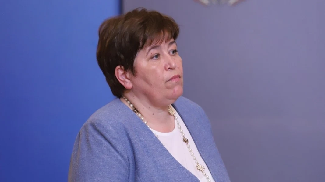 Министър Стела Балтова завещава по-малък бюджет за туризма за 2022 г. 