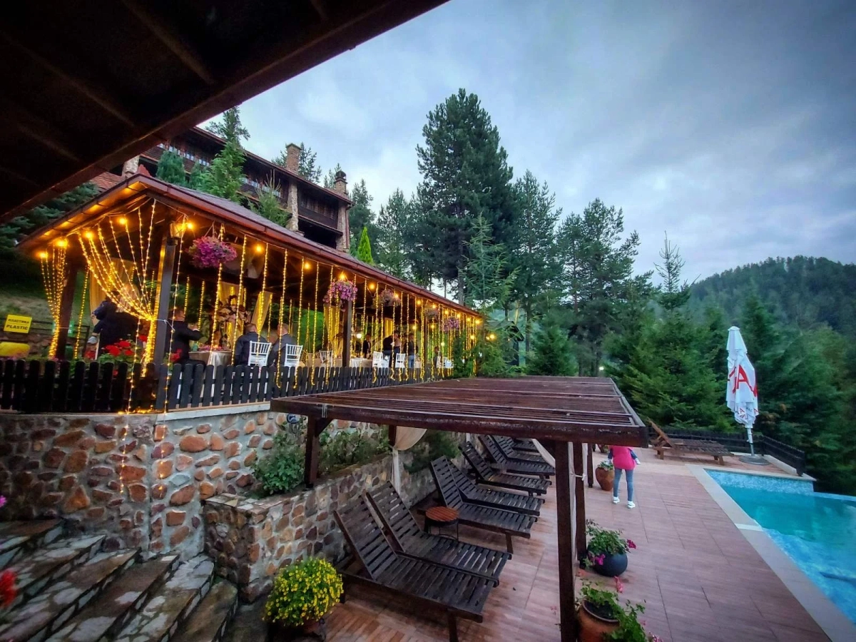 Hotel Aurora Resort & SPA в Берово е финалист за Balkan Awards of Tourism Industry 2021