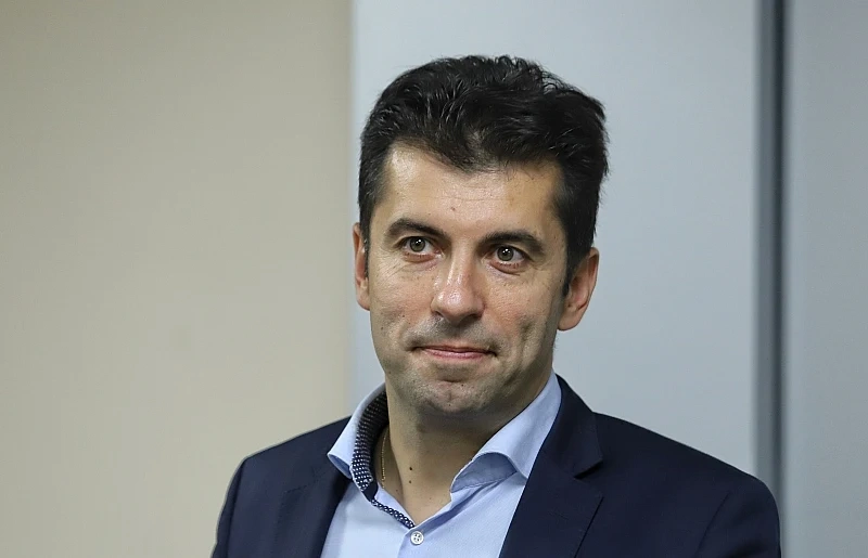Кирил Петков призова бизнеса да изисква зелен сертификат