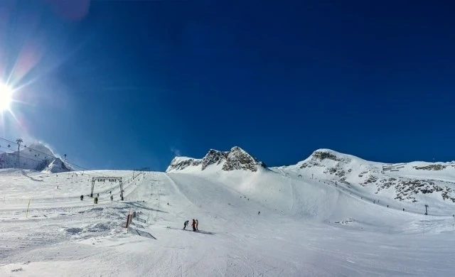 Ски курортът Аспен направи Snow beach 